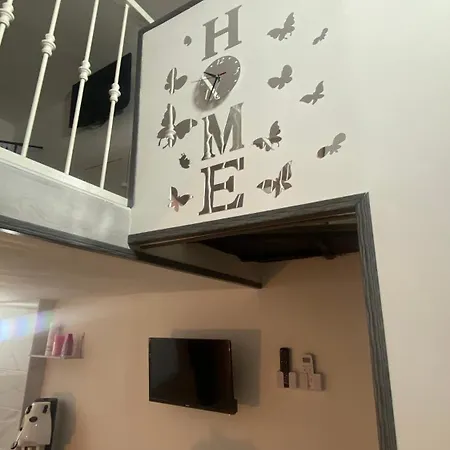 House Sasymary