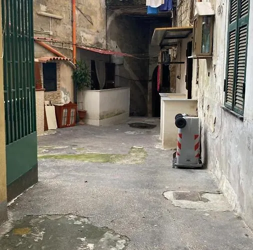 Casa Mery &sasy * Napoli