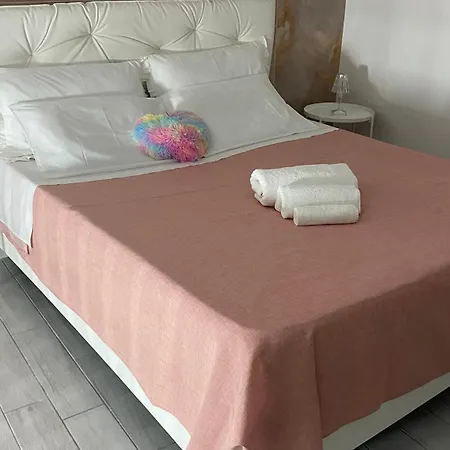 House Sasymary アパート ナポリ